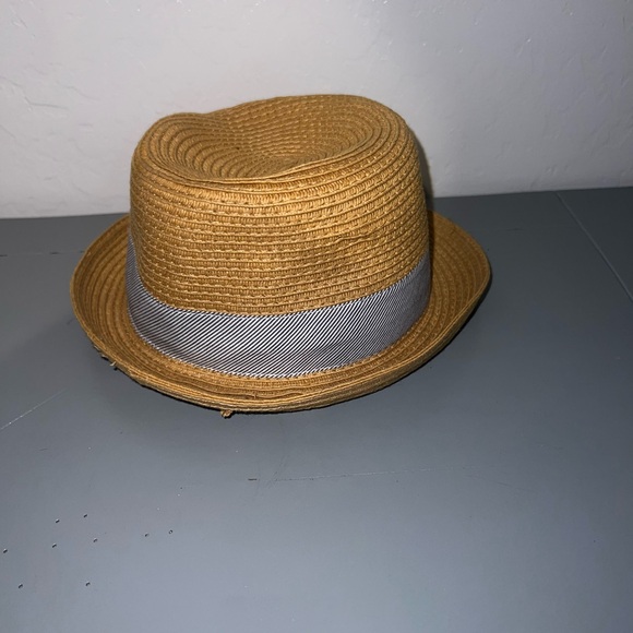 Old Navy Summer Hat 18-24 month - Picture 3 of 5